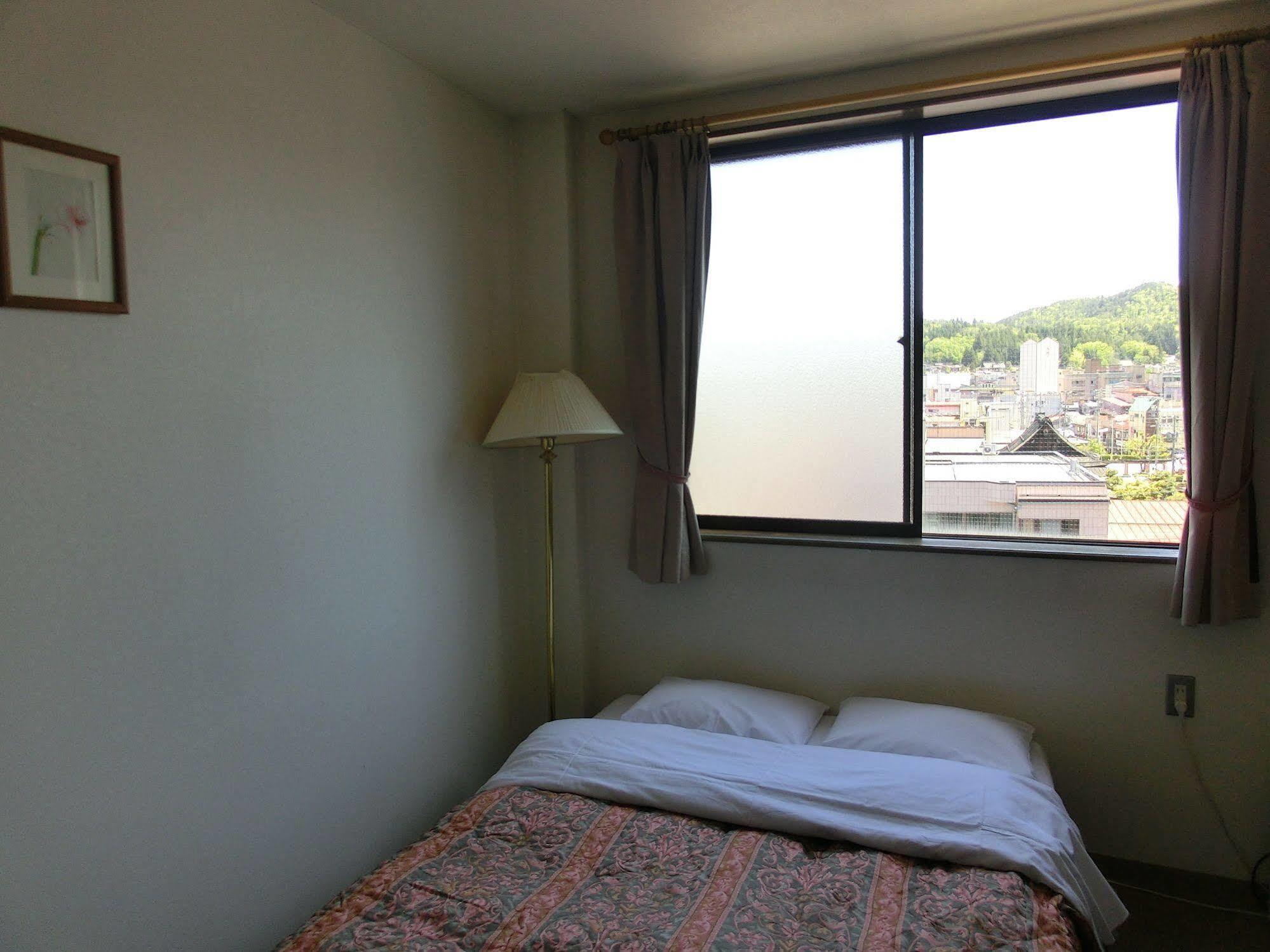 Hotel Hana Takajama Kültér fotó